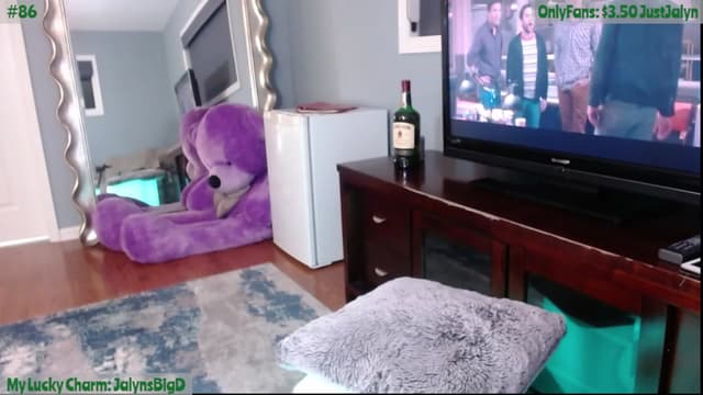 Gallery image thumbnail from Jalyn's myfreecams stream on, 03/07/2024, 02:04 image 11 of 20