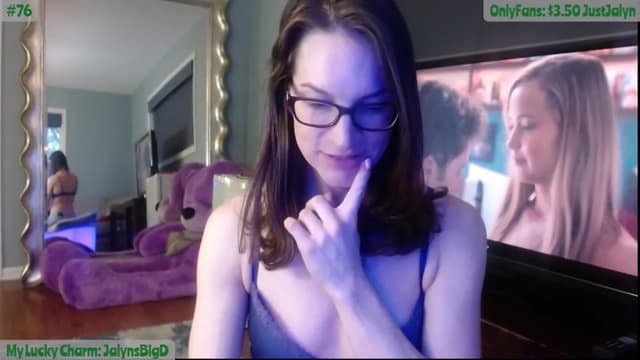 Gallery image thumbnail from Jalyn's myfreecams stream on, 03/13/2024, 24:05 image 5 of 20