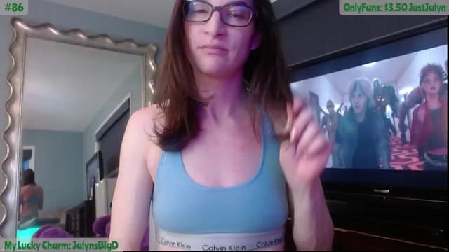 Gallery image thumbnail from Jalyn's myfreecams stream on, 03/19/2024, 02:17 image 1 of 20