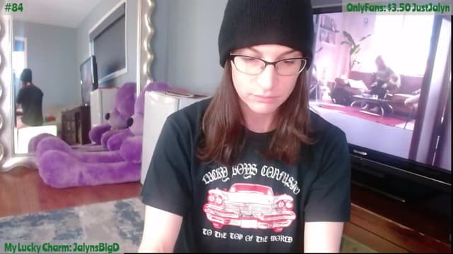 Gallery image thumbnail from Jalyn's myfreecams stream on, 03/23/2024, 23:46 image 14 of 20