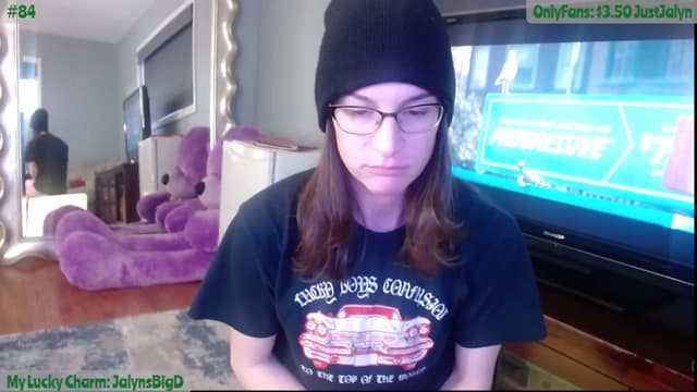 Gallery image thumbnail from Jalyn's myfreecams stream on, 03/23/2024, 23:46 image 7 of 20