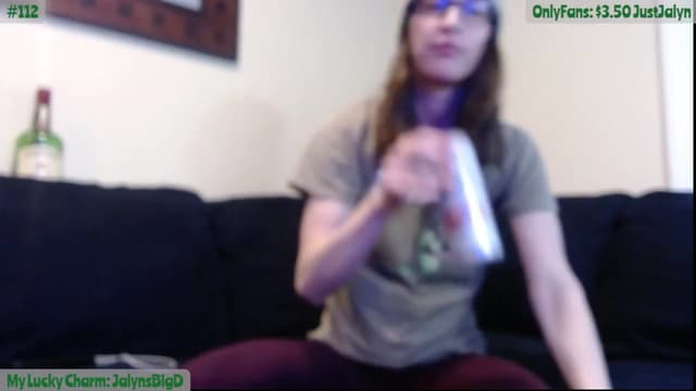 Gallery image thumbnail from Jalyn's myfreecams stream on, 03/28/2024, 24:36 image 10 of 20