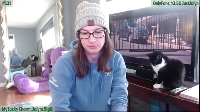 Gallery image thumbnail from Jalyn's myfreecams stream on, 03/31/2024, 18:36 image 2 of 20