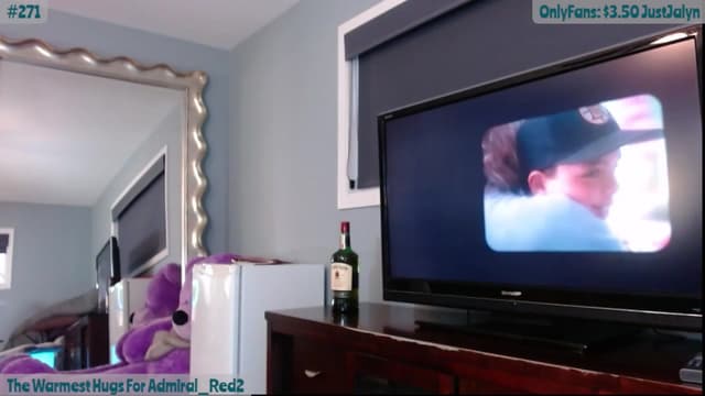Gallery image thumbnail from Jalyn's myfreecams stream on, 04/05/2024, 24:27 image 5 of 20