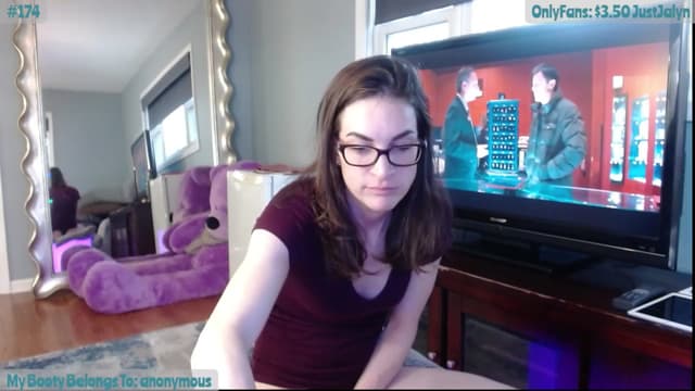 Gallery image thumbnail from Jalyn's myfreecams stream on, 04/12/2024, 23:13 image 18 of 20