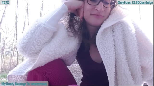 Gallery image thumbnail from Jalyn's myfreecams stream on, 04/13/2024, 24:29 image 2 of 20