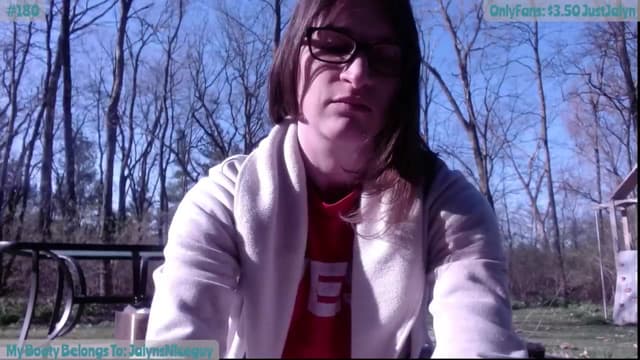 Gallery image thumbnail from Jalyn's myfreecams stream on, 04/14/2024, 14:05 image 19 of 20