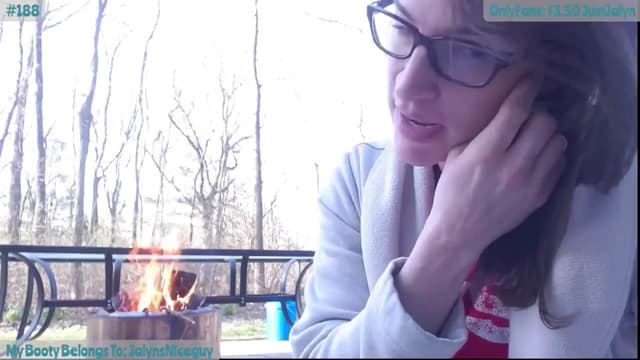 Gallery image thumbnail from Jalyn's myfreecams stream on, 04/14/2024, 14:05 image 8 of 20