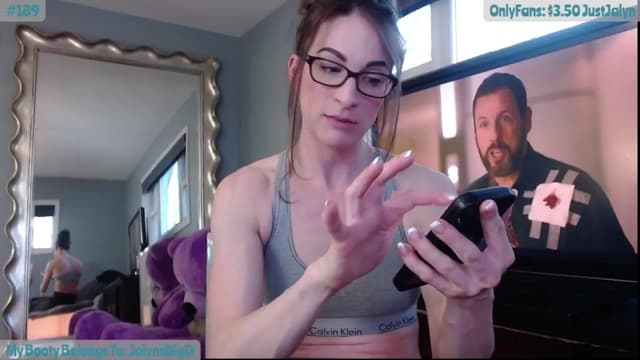 Gallery image thumbnail from Jalyn's myfreecams stream on, 04/16/2024, 24:01 image 17 of 20