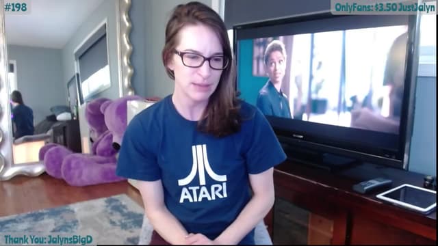 Gallery image thumbnail from Jalyn's myfreecams stream on, 04/17/2024, 23:18 image 13 of 20