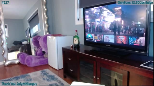 Gallery image thumbnail from Jalyn's myfreecams stream on, 04/20/2024, 01:42 image 2 of 20