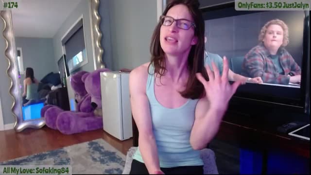 Gallery image thumbnail from Jalyn's myfreecams stream on, 04/25/2024, 24:57 image 14 of 20