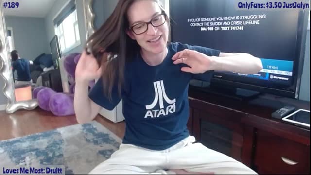 Gallery image thumbnail from Jalyn's myfreecams stream on, 04/27/2024, 17:41 image 3 of 20