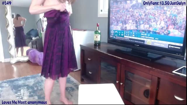 Gallery image thumbnail from Jalyn's myfreecams stream on, 04/27/2024, 18:25 image 8 of 20