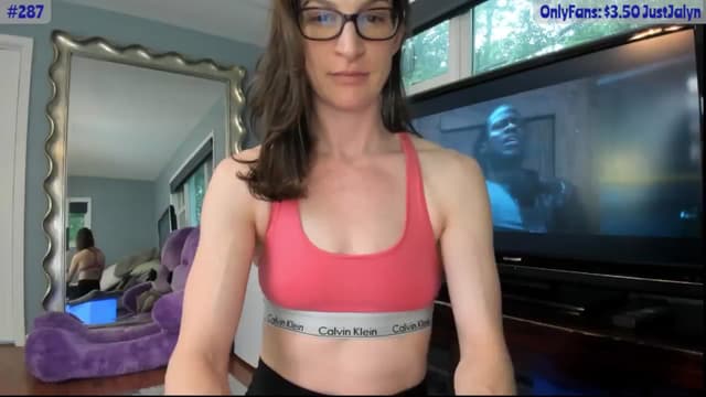 Gallery image thumbnail from Jalyn's myfreecams stream on, 06/05/2024, 24:51 image 13 of 20