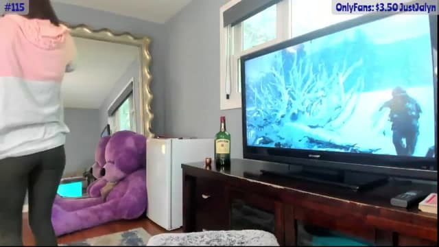 Gallery image thumbnail from Jalyn's myfreecams stream on, 06/11/2024, 24:42 image 12 of 20