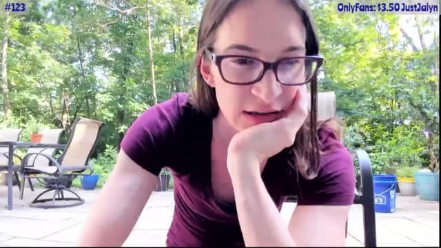 Gallery image thumbnail from Jalyn's myfreecams stream on, 06/27/2024, 24:03 image 3 of 20