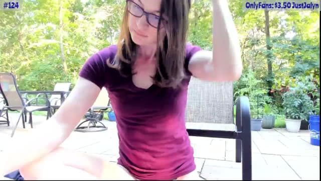 Gallery image thumbnail from Jalyn's myfreecams stream on, 06/27/2024, 24:03 image 10 of 20