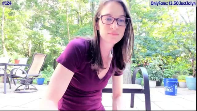 Gallery image thumbnail from Jalyn's myfreecams stream on, 06/27/2024, 24:03 image 5 of 20