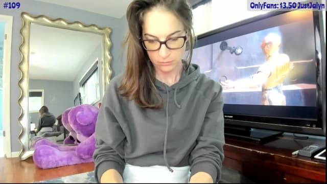 Gallery image thumbnail from Jalyn's myfreecams stream on, 06/29/2024, 18:44 image 4 of 20