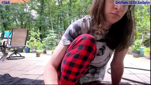 Gallery image thumbnail from Jalyn's myfreecams stream on, 07/04/2024, 16:01 image 18 of 20