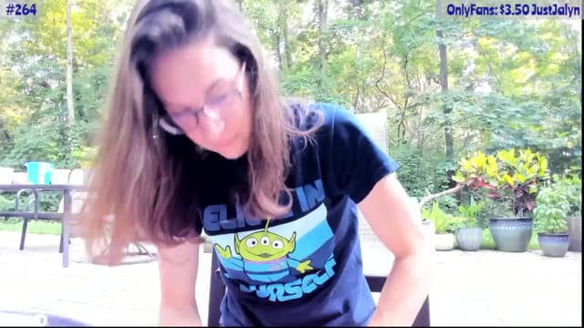 Gallery image thumbnail from Jalyn's myfreecams stream on, 07/12/2024, 24:02 image 18 of 20