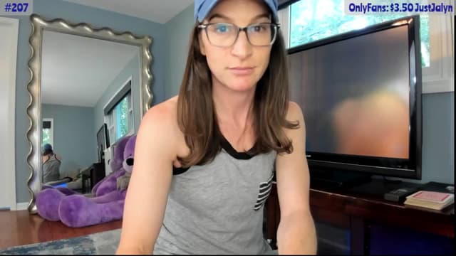 Gallery image thumbnail from Jalyn's myfreecams stream on, 07/18/2024, 01:36 image 7 of 20