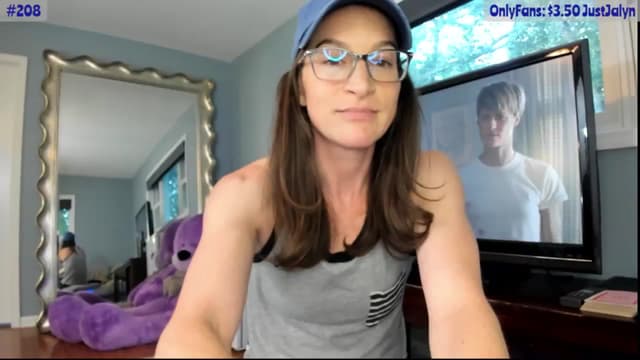 Gallery image thumbnail from Jalyn's myfreecams stream on, 07/18/2024, 01:36 image 12 of 20