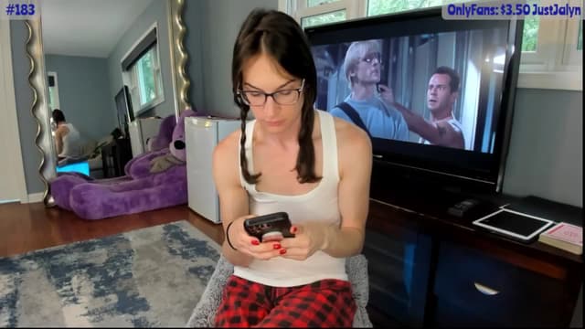 Gallery image thumbnail from Jalyn's myfreecams stream on, 07/28/2024, 14:33 image 17 of 20