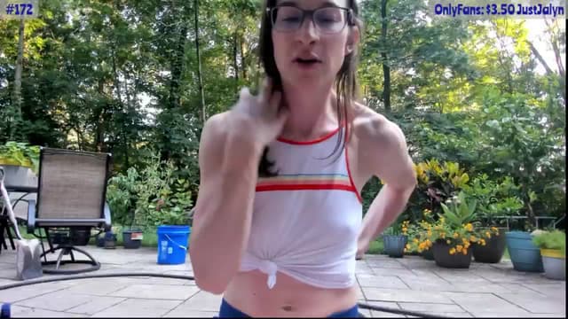 Gallery image thumbnail from Jalyn's myfreecams stream on, 08/01/2024, 24:02 image 6 of 20