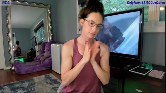 Gallery image thumbnail from Jalyn's myfreecams stream on, 08/03/2024, 01:50 image 2 of 20
