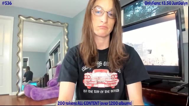 Gallery image thumbnail from Jalyn's myfreecams stream on, 08/07/2024, 01:21 image 17 of 20