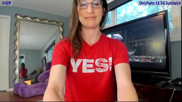 Gallery image thumbnail from Jalyn's myfreecams stream on, 08/08/2024, 24:05 image 6 of 20