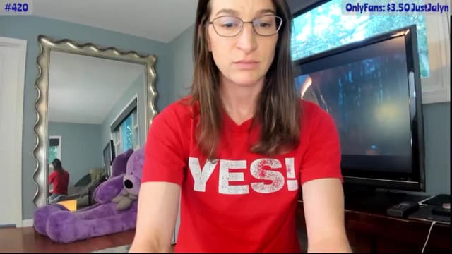 Gallery image thumbnail from Jalyn's myfreecams stream on, 08/08/2024, 24:05 image 7 of 20