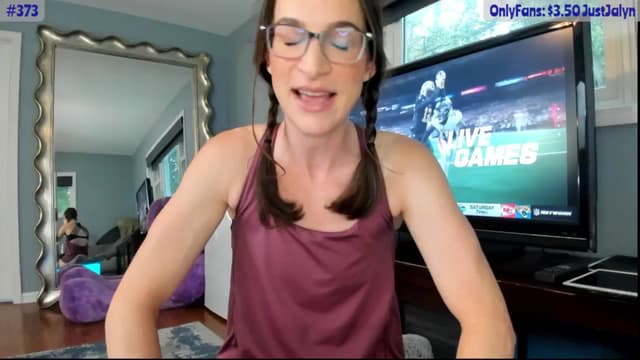 Gallery image thumbnail from Jalyn's myfreecams stream on, 08/10/2024, 24:03 image 10 of 20