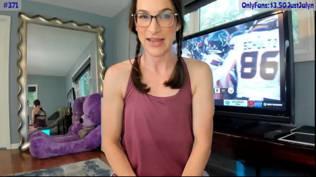 Gallery image thumbnail from Jalyn's myfreecams stream on, 08/10/2024, 24:03 image 15 of 20