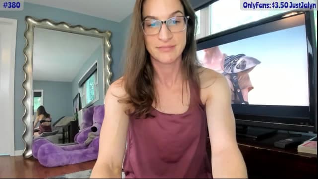Gallery image thumbnail from Jalyn's myfreecams stream on, 08/18/2024, 22:33 image 15 of 20