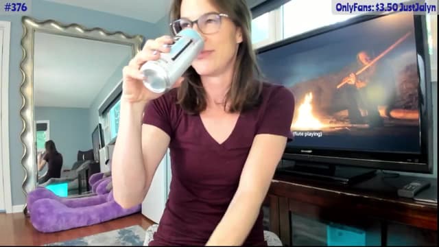 Gallery image thumbnail from Jalyn's myfreecams stream on, 08/23/2024, 24:05 image 4 of 20