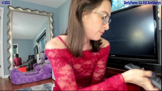 Gallery image thumbnail from Jalyn's myfreecams stream on, 08/23/2024, 02:28 image 4 of 20