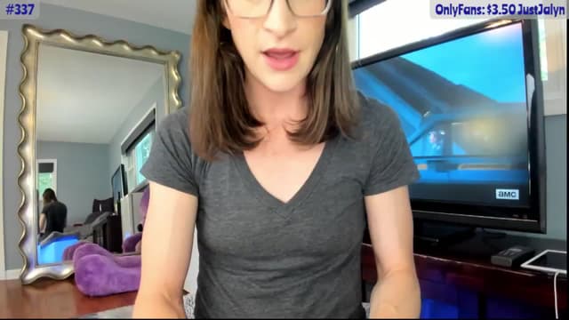 Gallery image thumbnail from Jalyn's myfreecams stream on, 08/24/2024, 01:28 image 1 of 20