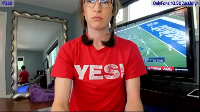 Gallery image thumbnail from Jalyn's myfreecams stream on, 08/24/2024, 21:45 image 4 of 20