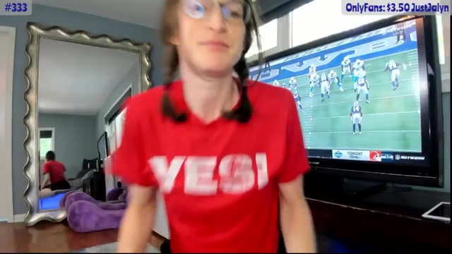 Gallery image thumbnail from Jalyn's myfreecams stream on, 08/24/2024, 21:45 image 8 of 20