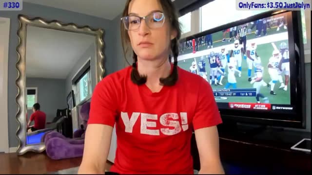 Gallery image thumbnail from Jalyn's myfreecams stream on, 08/24/2024, 21:45 image 3 of 20