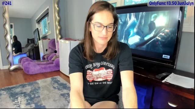 Gallery image thumbnail from Jalyn's myfreecams stream on, 09/04/2024, 24:56 image 5 of 20