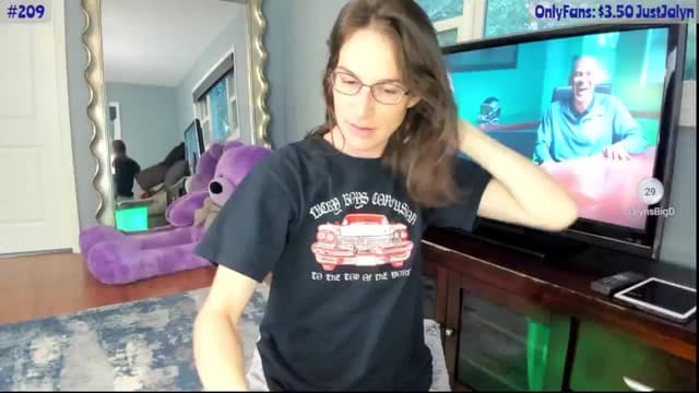 Gallery image thumbnail from Jalyn's myfreecams stream on, 09/07/2024, 24:01 image 12 of 20