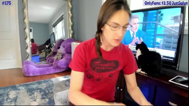 Gallery image thumbnail from Jalyn's myfreecams stream on, 09/08/2024, 16:46 image 9 of 20