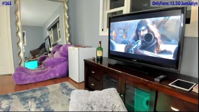 Gallery image thumbnail from Jalyn's myfreecams stream on, 09/12/2024, 01:42 image 6 of 20