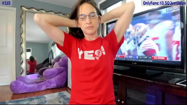 Gallery image thumbnail from Jalyn's myfreecams stream on, 09/15/2024, 17:59 image 12 of 20