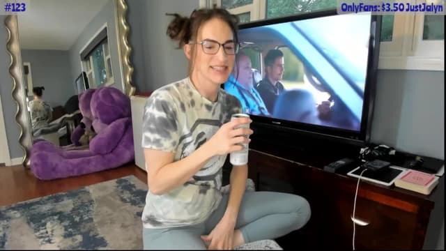 Gallery image thumbnail from Jalyn's myfreecams stream on, 09/20/2024, 24:01 image 12 of 20