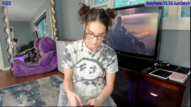 Gallery image thumbnail from Jalyn's myfreecams stream on, 09/20/2024, 24:01 image 2 of 20